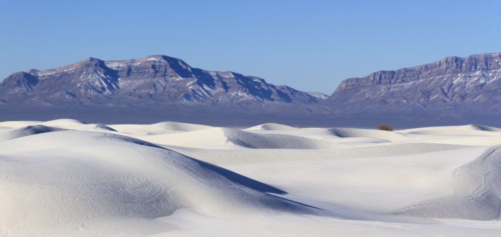 White Sands National Park landscape shot